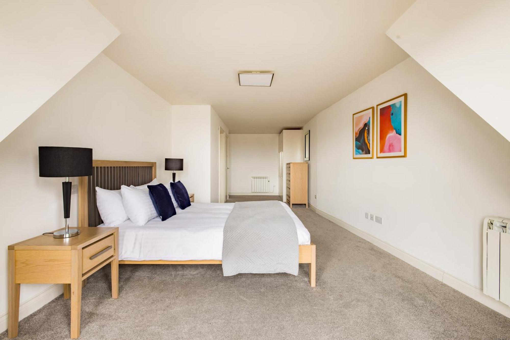 Appartamento Charles Hope Staines Centre Esterno foto
